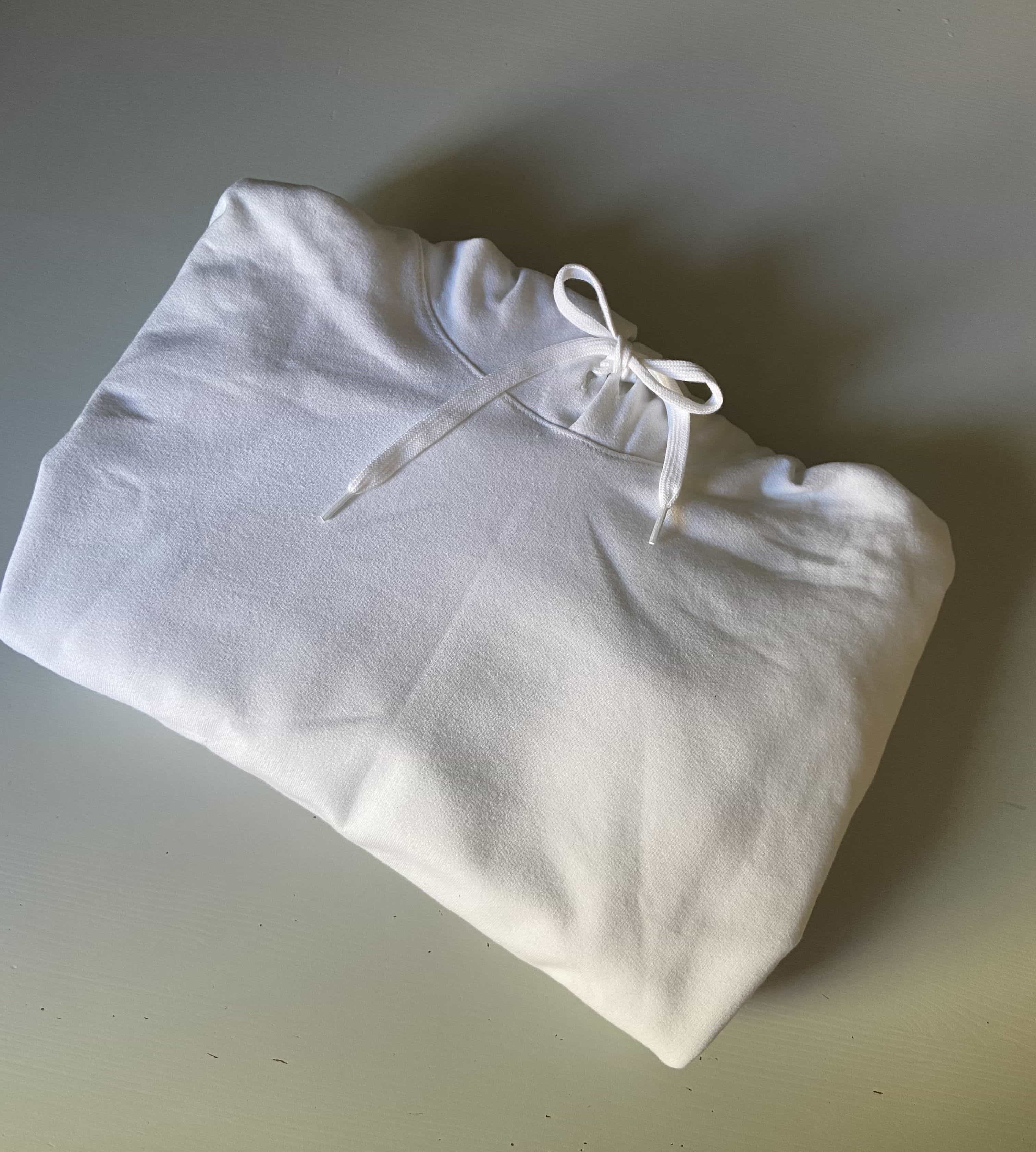 Bluza z własnym haftem